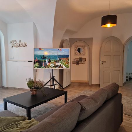 Appartements In Schoner Burganlage Йена Екстериор снимка