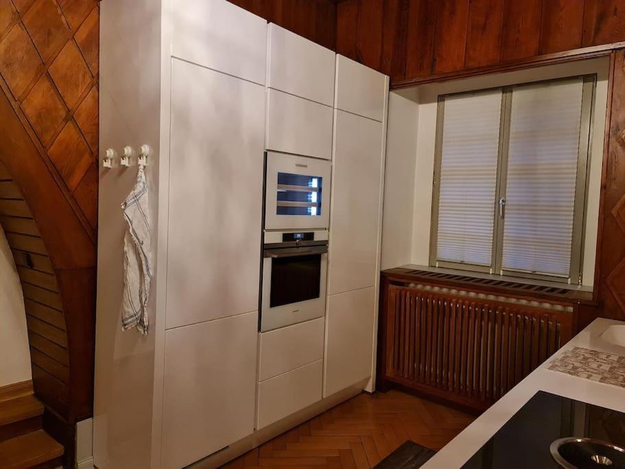 Appartements In Schoner Burganlage Йена Екстериор снимка