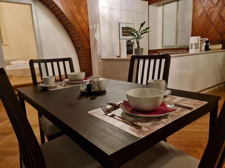 Appartements In Schoner Burganlage Йена Екстериор снимка