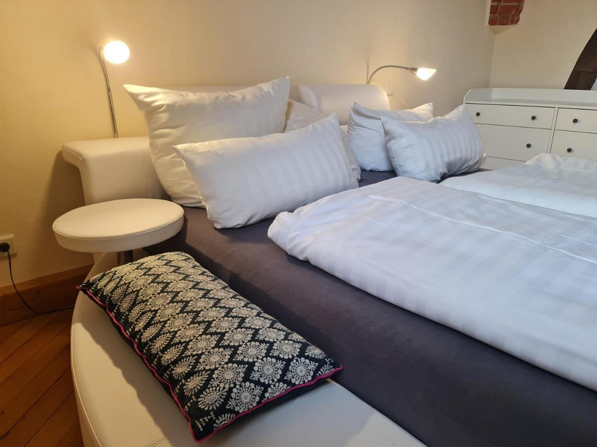 Appartements In Schoner Burganlage Йена Екстериор снимка