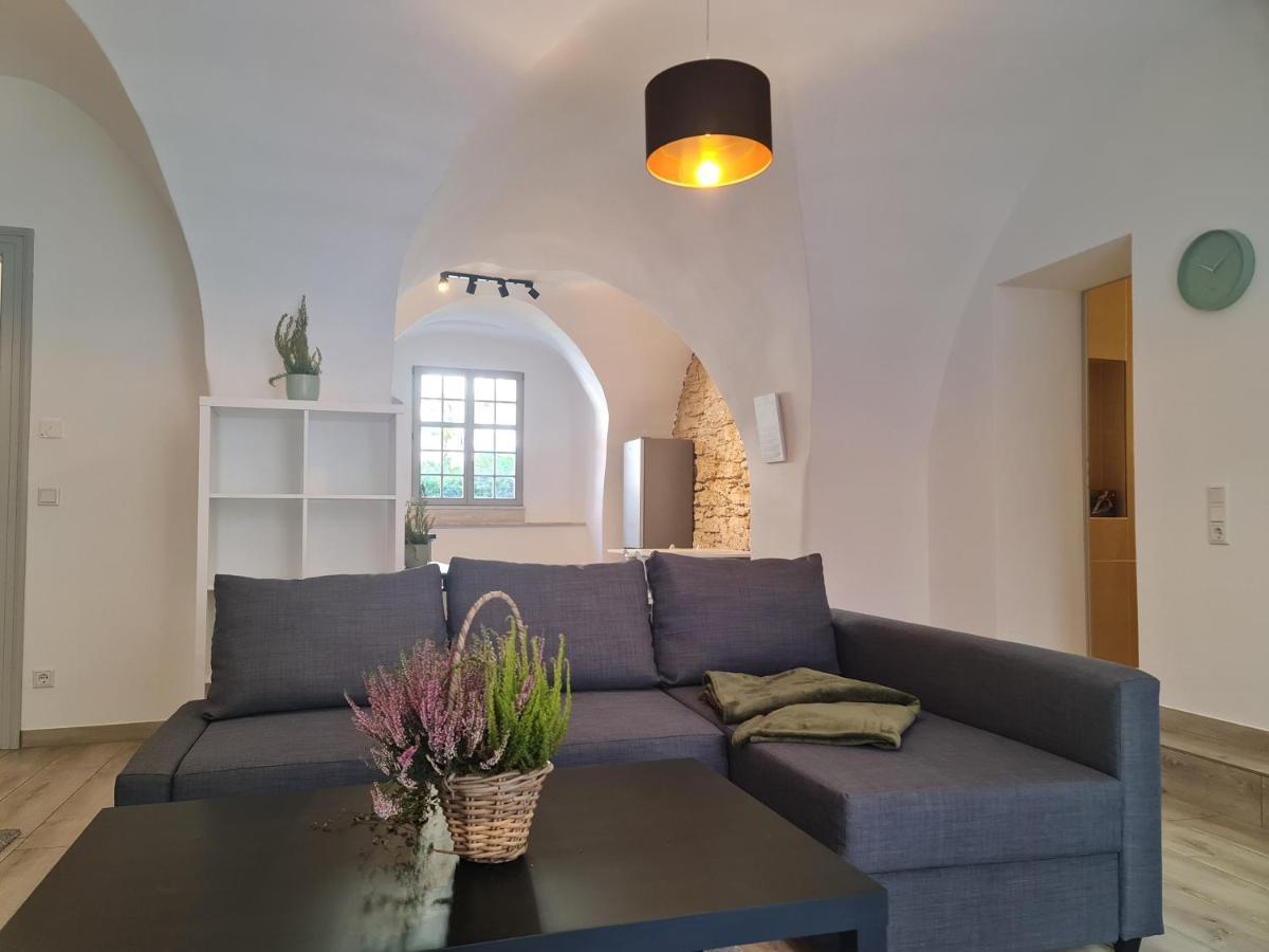 Appartements In Schoner Burganlage Йена Екстериор снимка