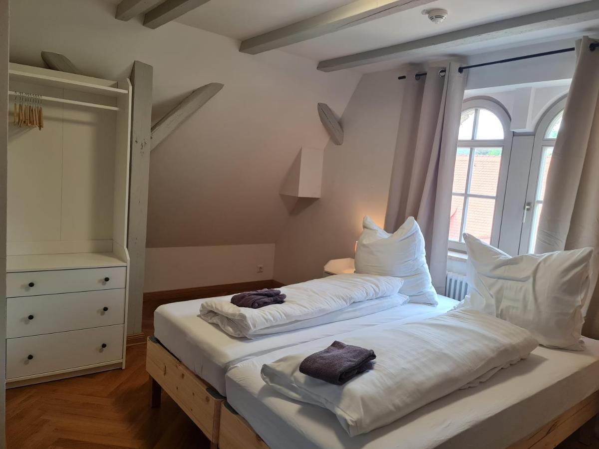 Appartements In Schoner Burganlage Йена Екстериор снимка
